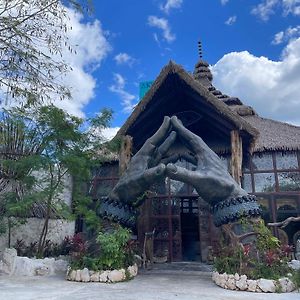 Akuazul Resorts Adults Only